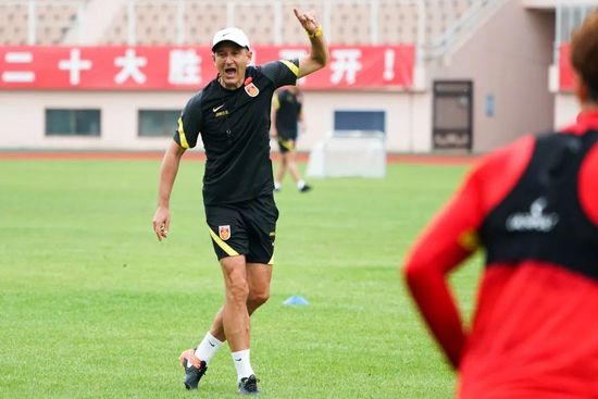 黄黄小视频